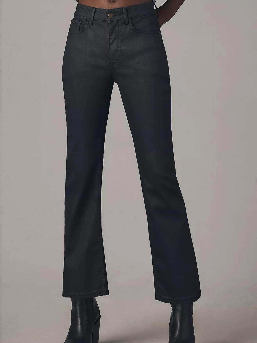 NWT Pilcro The Yaya Black Coated Mid-Rise Crop Flare Jeans 26